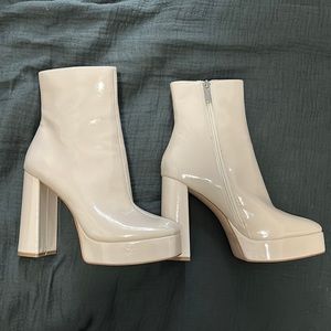 Steve Madden Block Heel Booties - Bone Patent Leather